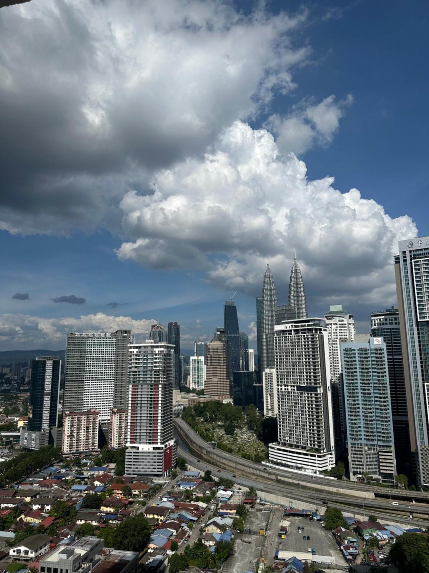 Colony Suites Klcc By Hibernate Kuala Lumpur Eksteriør bilde